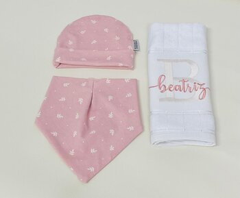 Touca Malha + Babador Impermeável Malha Estampado +  Toalha Boca Bebê 29cm x50cm Personalizada